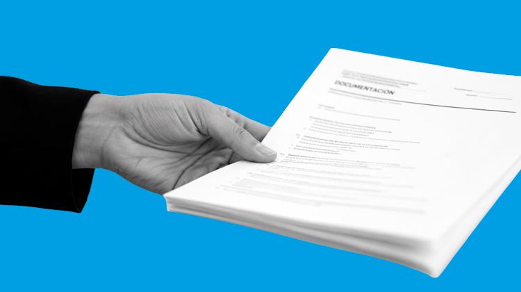 mano-documentos-png